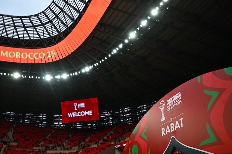 الأمن الوطني يلاحق 8 مشتبه فيهم بتهمة التلاعب بتذاكر “الكان”