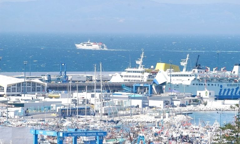 أكثر من 470 مسافرا يتأثرون بإلغاء رحلتين بحريتين بين طنجة ومارسيليا