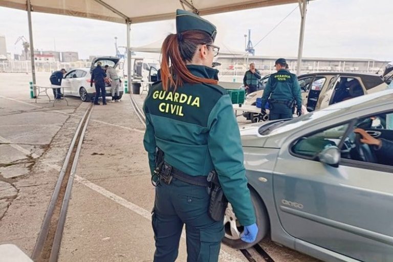 إسبانيا تفتح تحقيقا رسميا في تدخل للحرس المدني مع مهاجر غير نظامي بسبتة