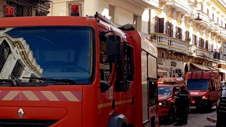 إخماد حريق داخل محل للوجبات الخفيفة بالمدينة القديمة دون تسجيل إصابات بطنجة