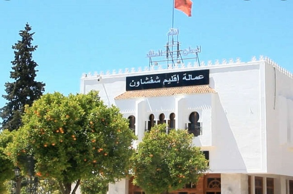 تداعيات توقيف أعوان سلطة تنتهي بإعفاء رئيس الشؤون الداخلية بشفشاون