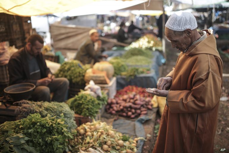 غلاء رمضان يعود بقوة.. الخضر واللحوم في صدارة الزيادات
