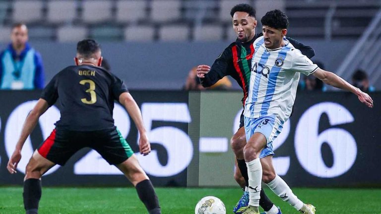 الجيش الملكي يتأهل إلى نصف نهائي دوري أبطال إفريقيا بانتصار ثمين على بيراميدز