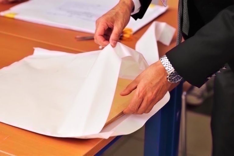 لجنة تفتيش تتجه نحو جماعات الشمال والشرق للكشف عن اختلالات مالية