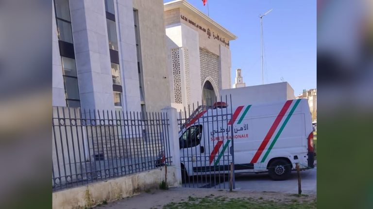 إدانة 5 عناصر أمنية ورجل أعمال في ملف فساد داخل ميناء طنجة المدينة