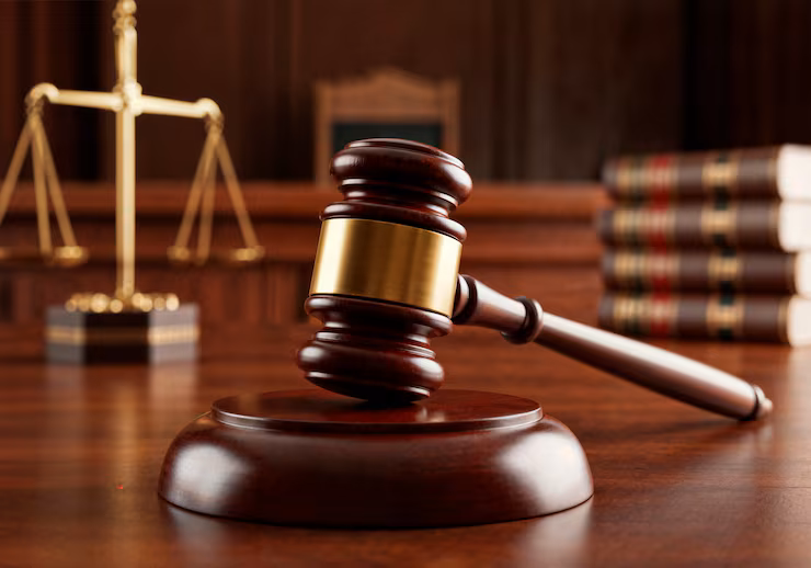 ابتدائية الحسيمة تدين شخصين بالحبس النافذ في قضية إعداد وكر للدعارة