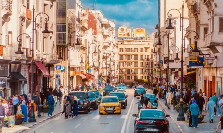 جهة طنجة تطوان الحسيمة تسجل معدل مشاركة في سوق الشغل