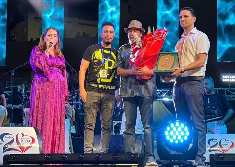 طنجة.. مهرجان ثويزا يحتفي بالمسار الفني للوليد ميمون