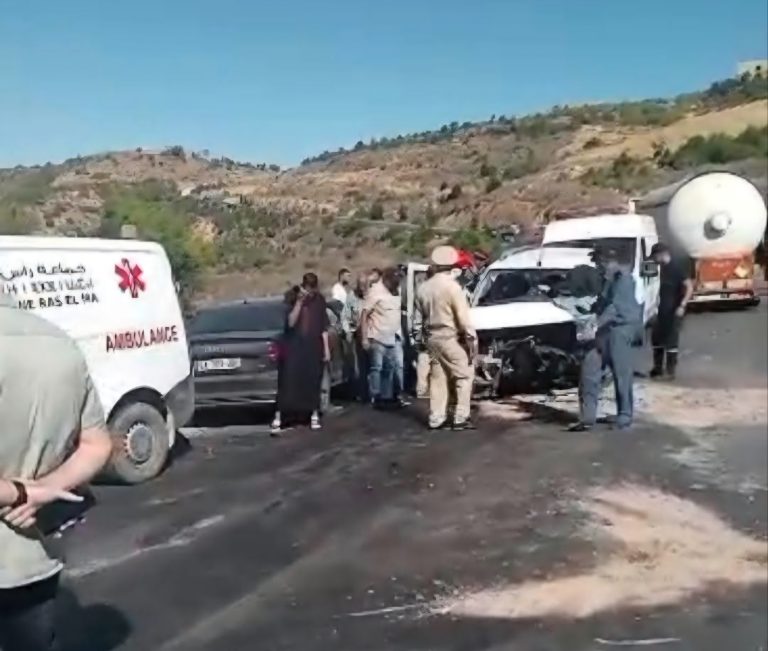 عاجل: ثلاث وفيات وأربع إصابات حرجة في حادثة سير مروعة بالناظور