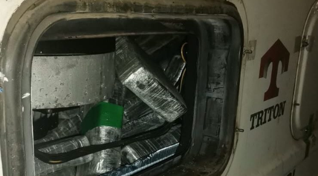 شحنة قادمة من البرازيل تقود إلى حجز 48,3 كيلوغرام من الكوكايين بطنجة