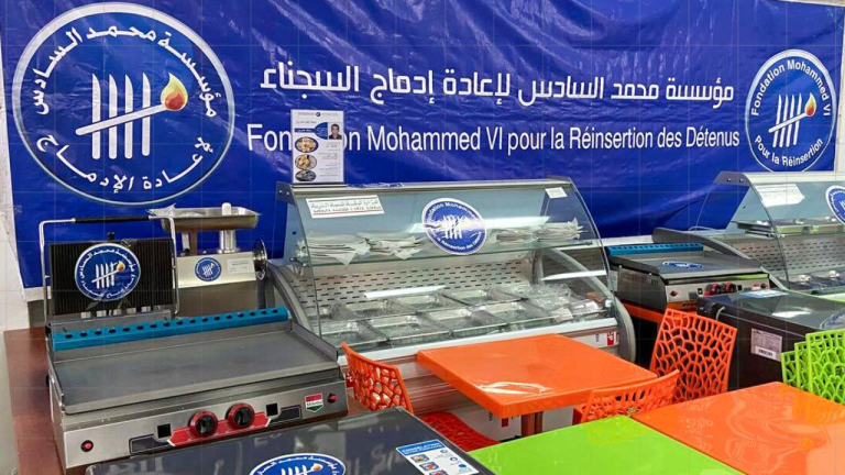 طنجة .. تمكين 12 سجينا سابقا من مشاريع مدرة للدخل