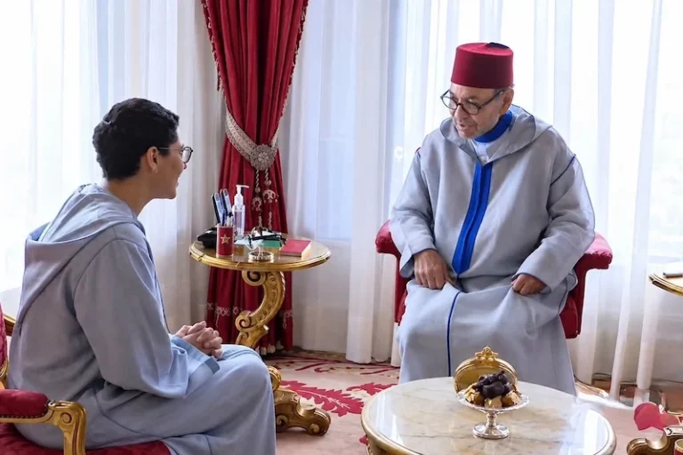 جلالة الملك محمد السادس يستقبل فاطمة الزهراء المنصوري ويطلع على مستجدات تشكيل الحكومة