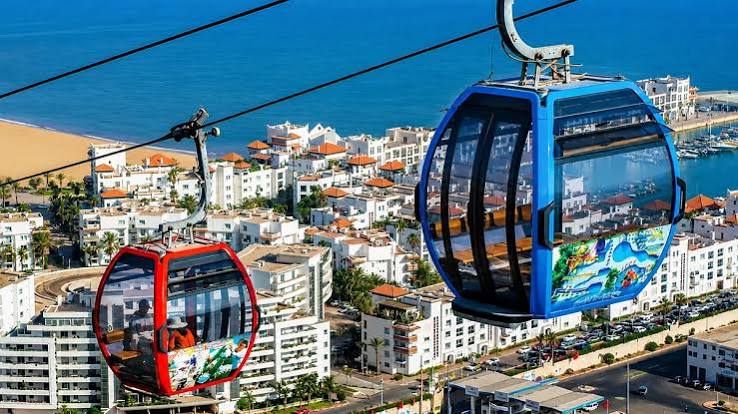 طنجة .. مشروع التلفريك السياحي يعود إلى الواجهة بغلاف مالي يناهز 500 مليون درهم