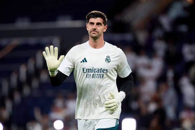 ريال مدريد يفقد خدمات كورتوا أمام برشلونة