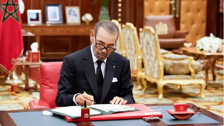 جلالة الملك محمد السادس يترأس جلسة عمل لتسريع المشاريع المينائية الكبرى